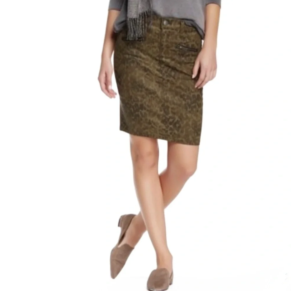 Current/Elliott Leopard Print Army Green Denim Pencil Skirt, Jean Skirt Size 28” - Picture 1 of 14